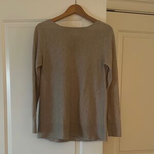 Club Monaco Light Grey Crew Neck Sweater Sz M